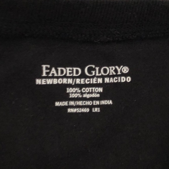 Baby Boy Skeleton Jumpsuit Newborn Size - Picture 5 of 5